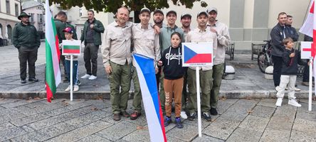 d35f57c9-d7e9-496f-8d63-9c174ef7dbf9.jpg